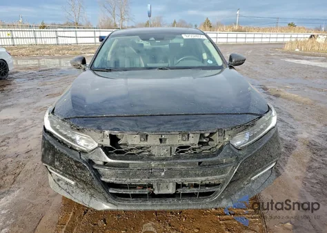 2019 Honda Accord Hybrid Exl z USA, uszkodzony, nr VIN 1HGCV3F58KA017758